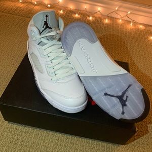 Air Jordan 5 Retro White Metallic 2015 Dead Stock
